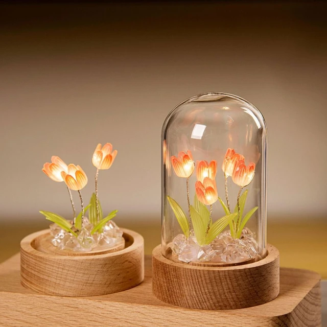 Luz nocturna de tulipán hecha a mano, linda flor para dormitorio, lámpara  LED en cúpula de cristal con adornos de escritorio para dormitorio, hogar