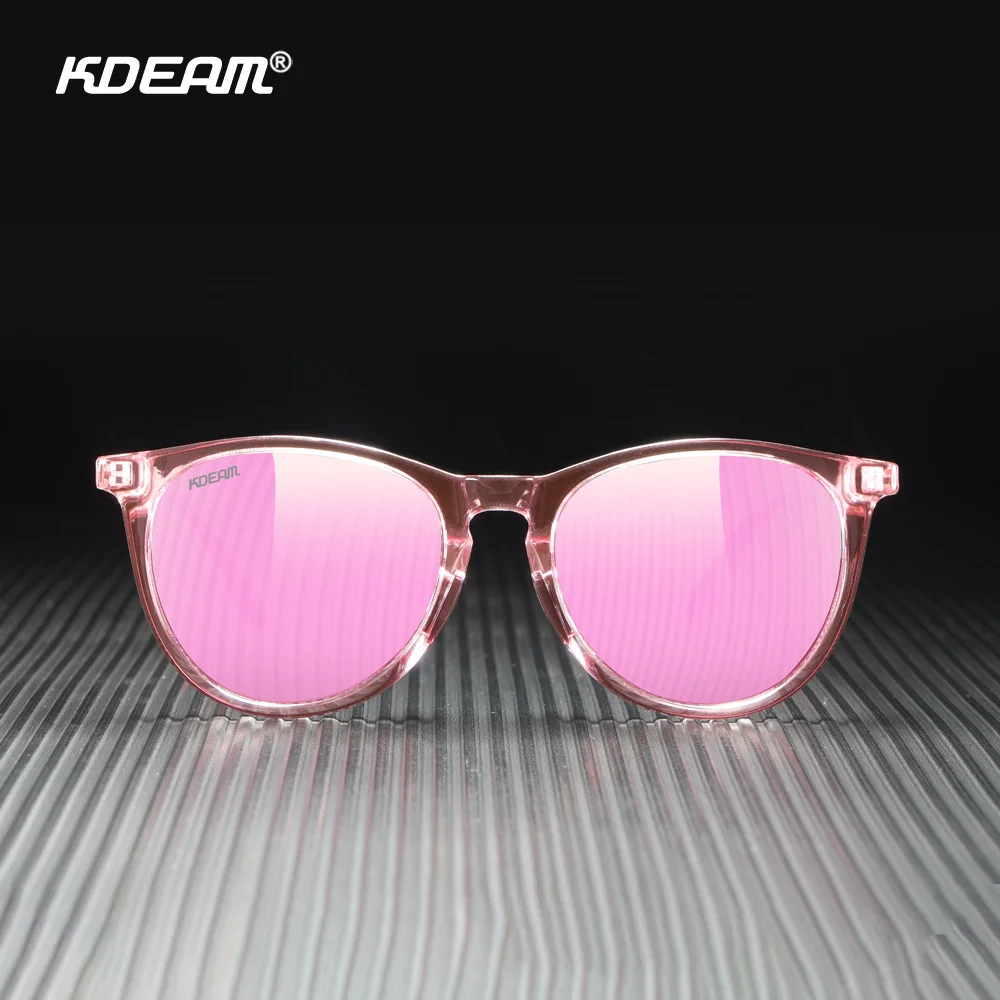 KDEAM Vintage Women's Polarized Sunglasses - Stylish Sun-Filtering Eyewear