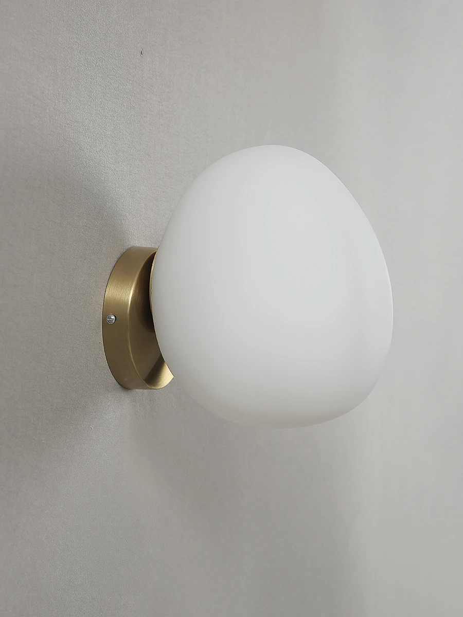 GLASS GLOBE WALL LIGHT - LODAMER