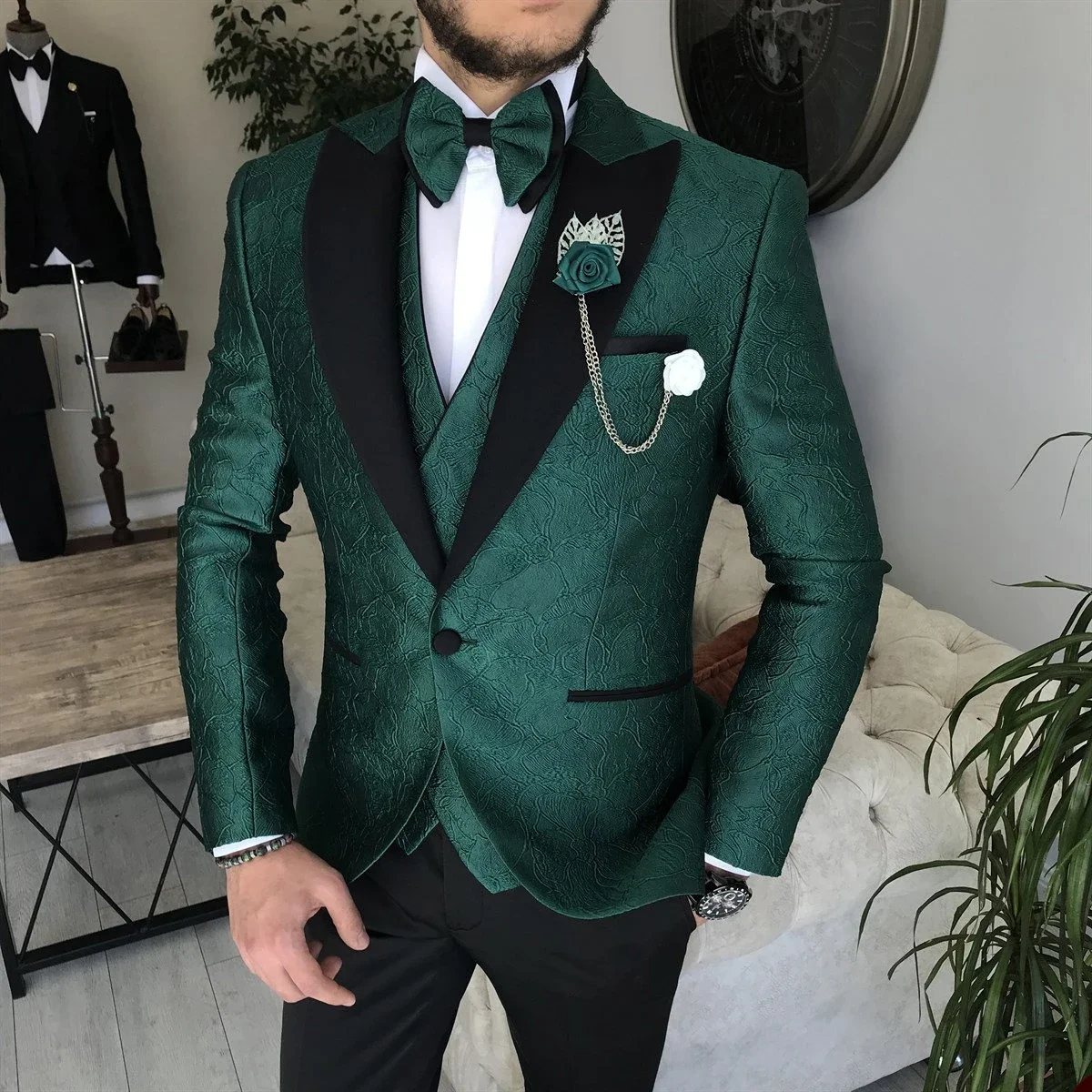 

Boutique Jacquard Suits For Men Black Peak Lapel Green Suit Blazer Vest Pants 3Pcs Set Wedding Party Tuxedo Business Casual Suit