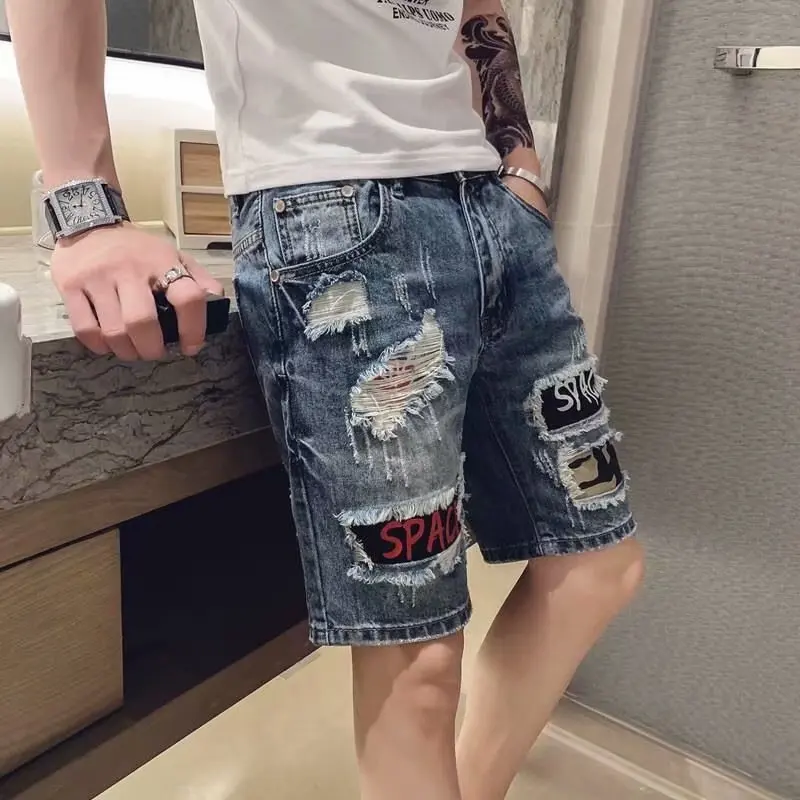 Wholesale 2022 New Summer Ripped Hole Denim Jeans Men's Korean Brand Half Cropped Pants Scraped Personalized Beggar Short Pants