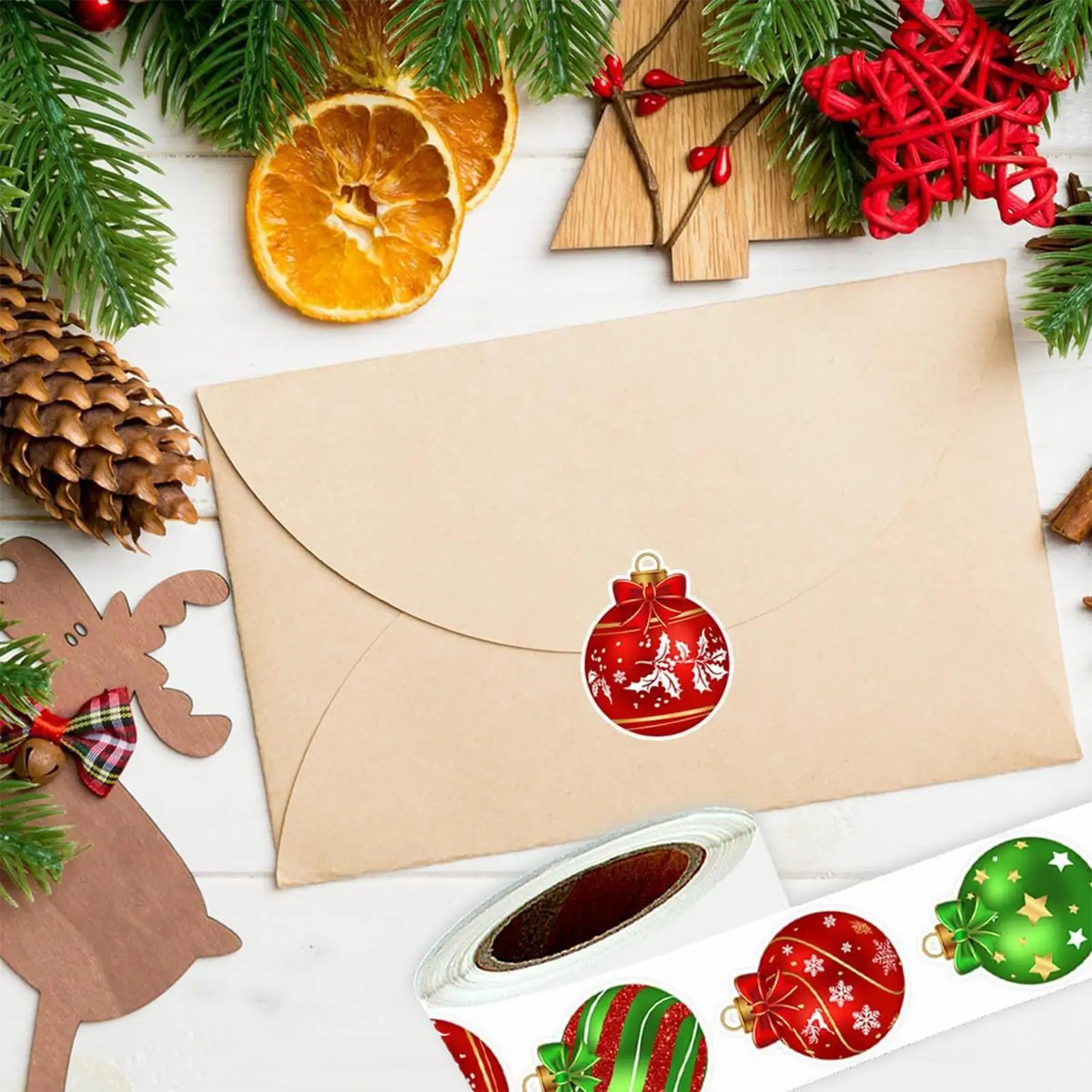 Christmas Stickers For Cards 500 Pieces Self-Adhesive Decals Christmas Tags Stickers Wrapping Label For Scrapbook Stationery