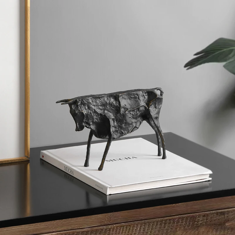 Creative Abstract Bull Statue By Picasso Famous Animal Sculpture Figurine Picasso Ox Art Collection Home Decor Gift for Friend 3