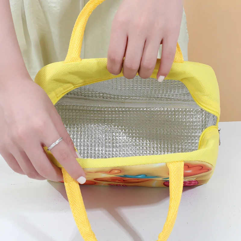 3D Cartoon Children's Lunch Bag Thermal Insulation Aluminum Foil Thick Waterproof Oxford Cloth Bento Bag Portable Tote Lunch Box 3