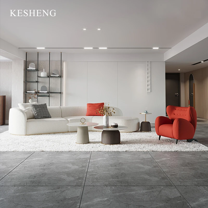 

Роскошный итальянский диван в простом стиле для маленькой квартиры