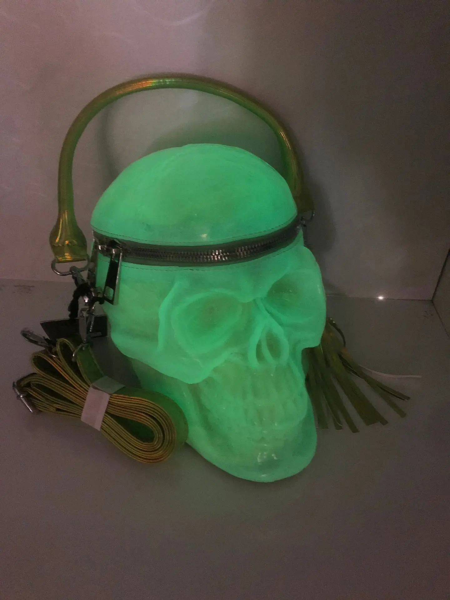 

New Skull Handbag Dark Suede Locomotive Bag Men's and Women's Personality Three-dimensional Shoulder Crossbody Bag Luminous styl