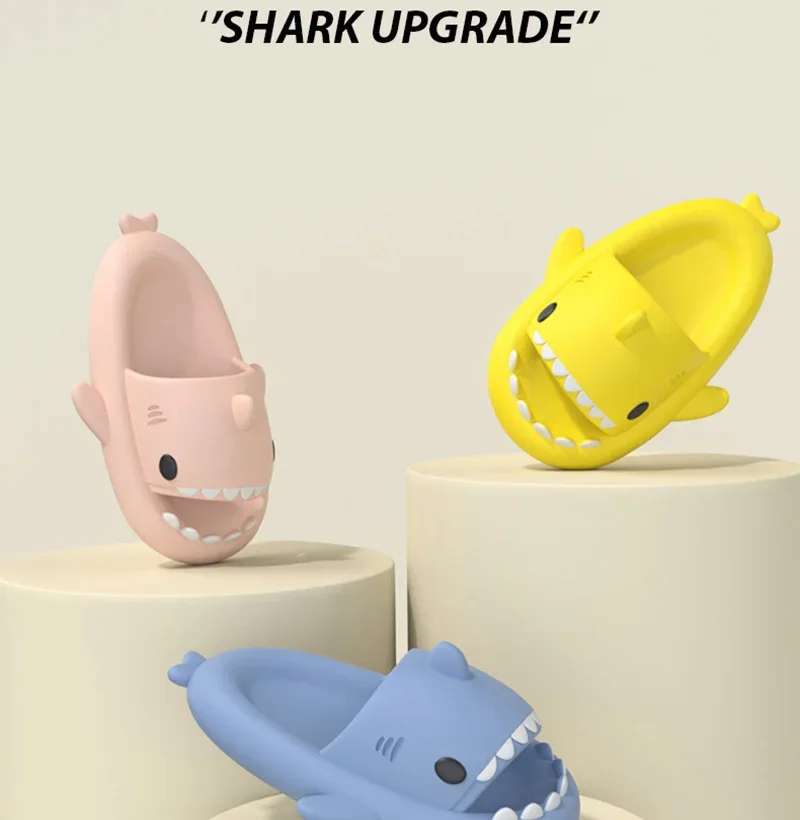 Chinelos de desenhos animados de tubarão para crianças, Soft Sole Flip Flops, EVA Non-Slip Sandals, Sapatos de banheiro para homens e mulheres