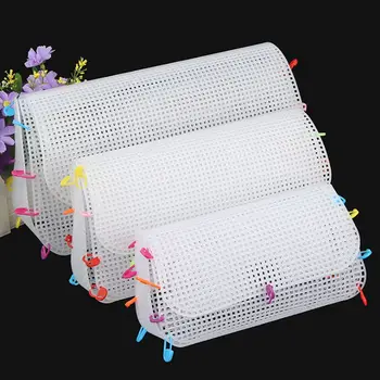Weaving Plastic Mesh Cloth 1