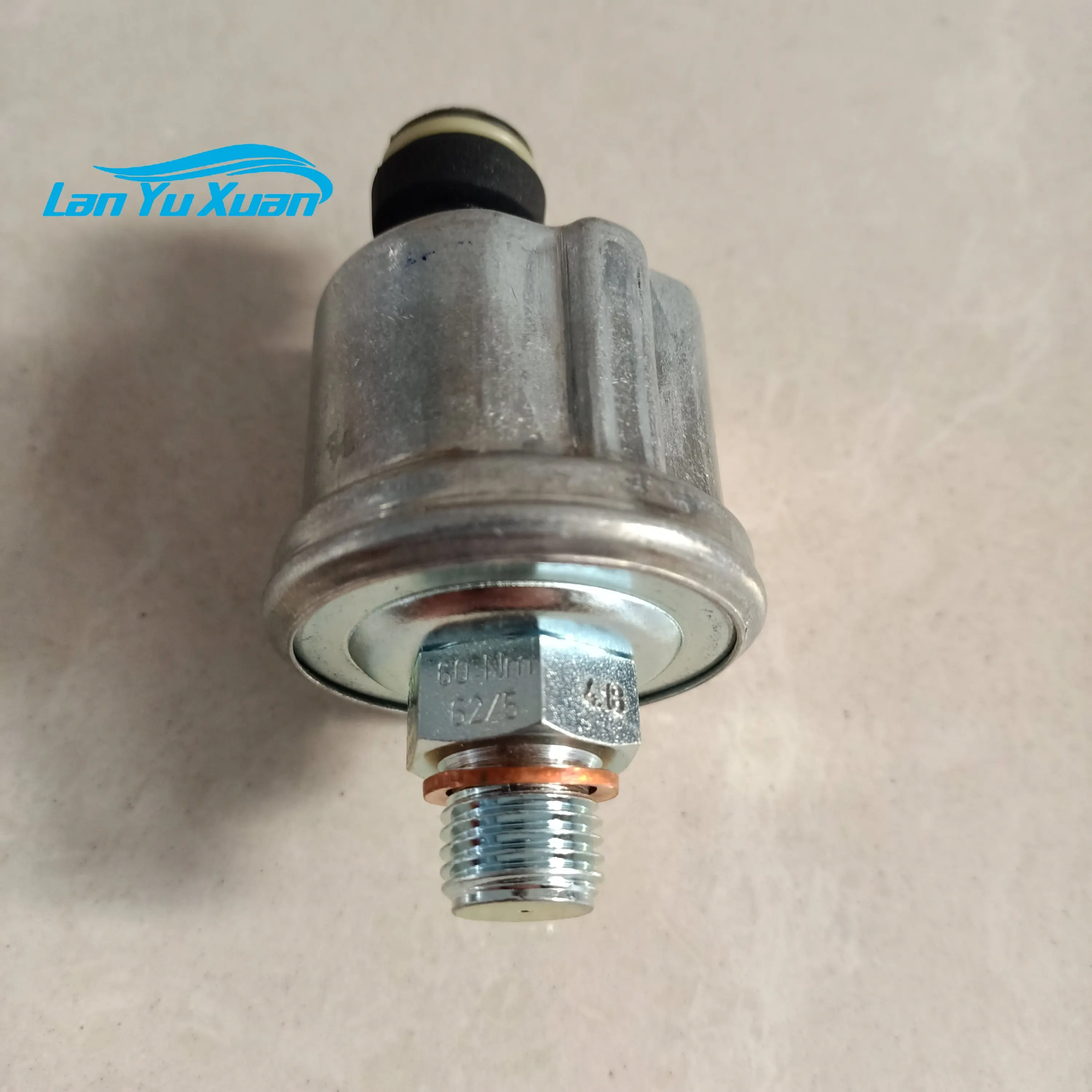 

Oil pressure sensor part number 0118 1115 2846 for Deutz BF6M1015C BF6M1015CP BF8M1015CP TCD2012L04 2V diesel engine