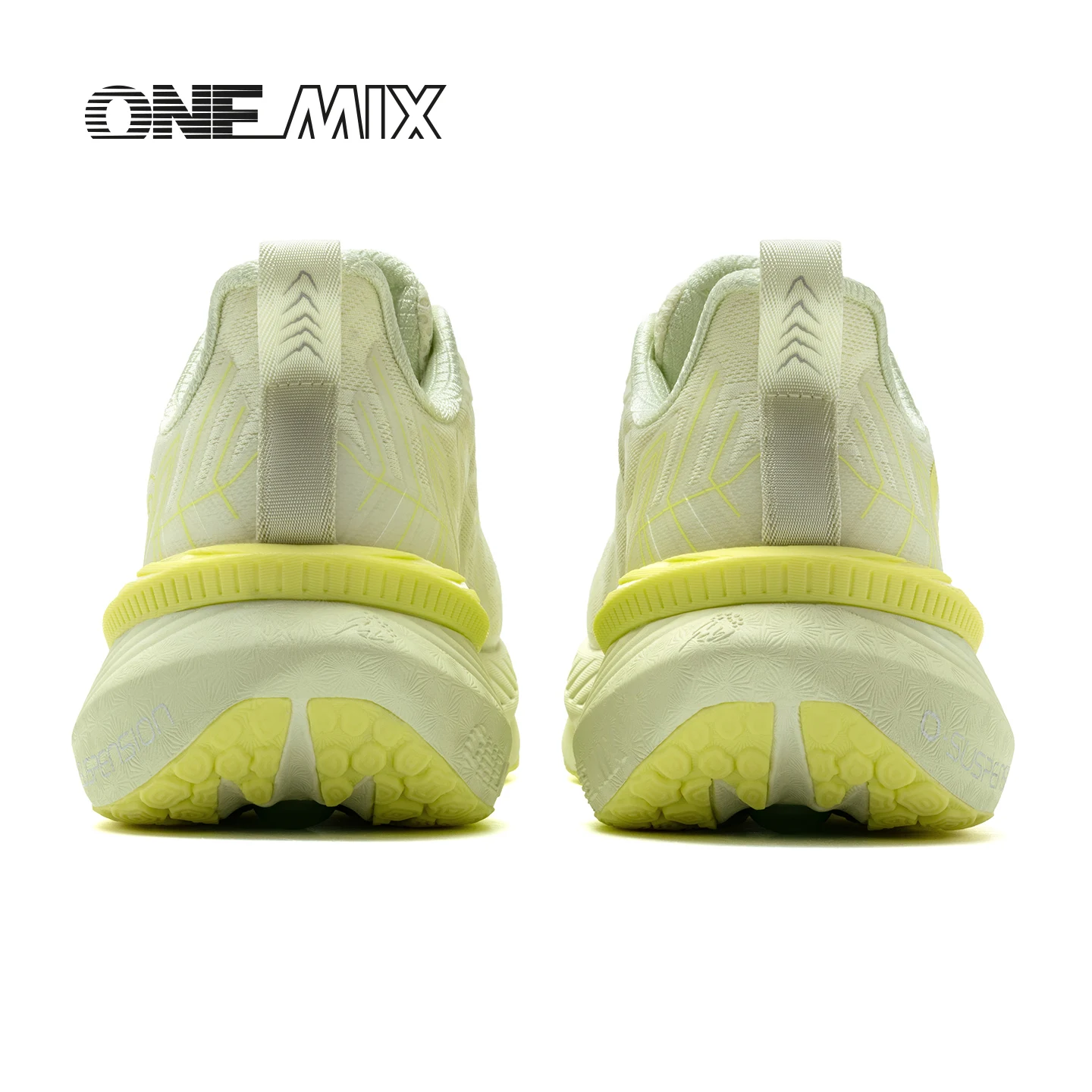 ONEMIX Running Shoes - Outsole traction detail