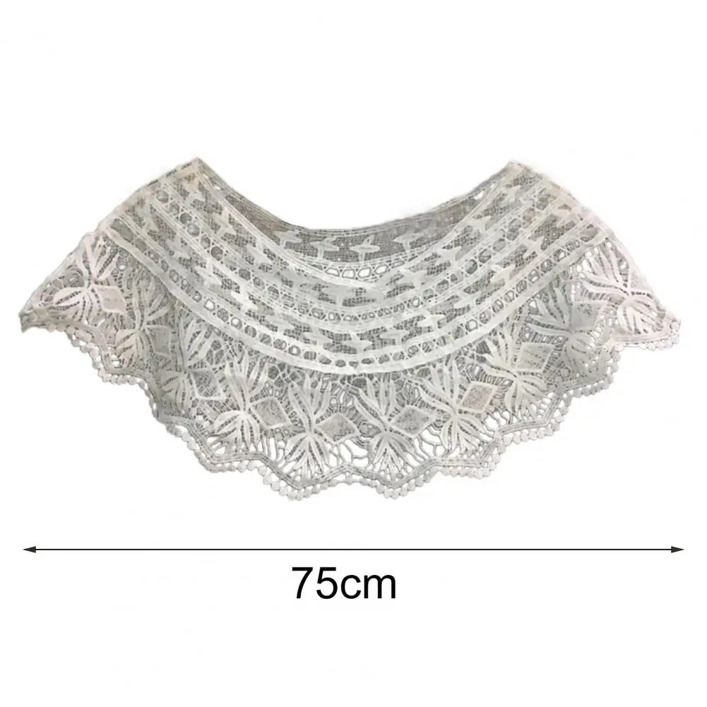 Рисунок 6 - Шаль с рисунком в виде ракушки и кисточками