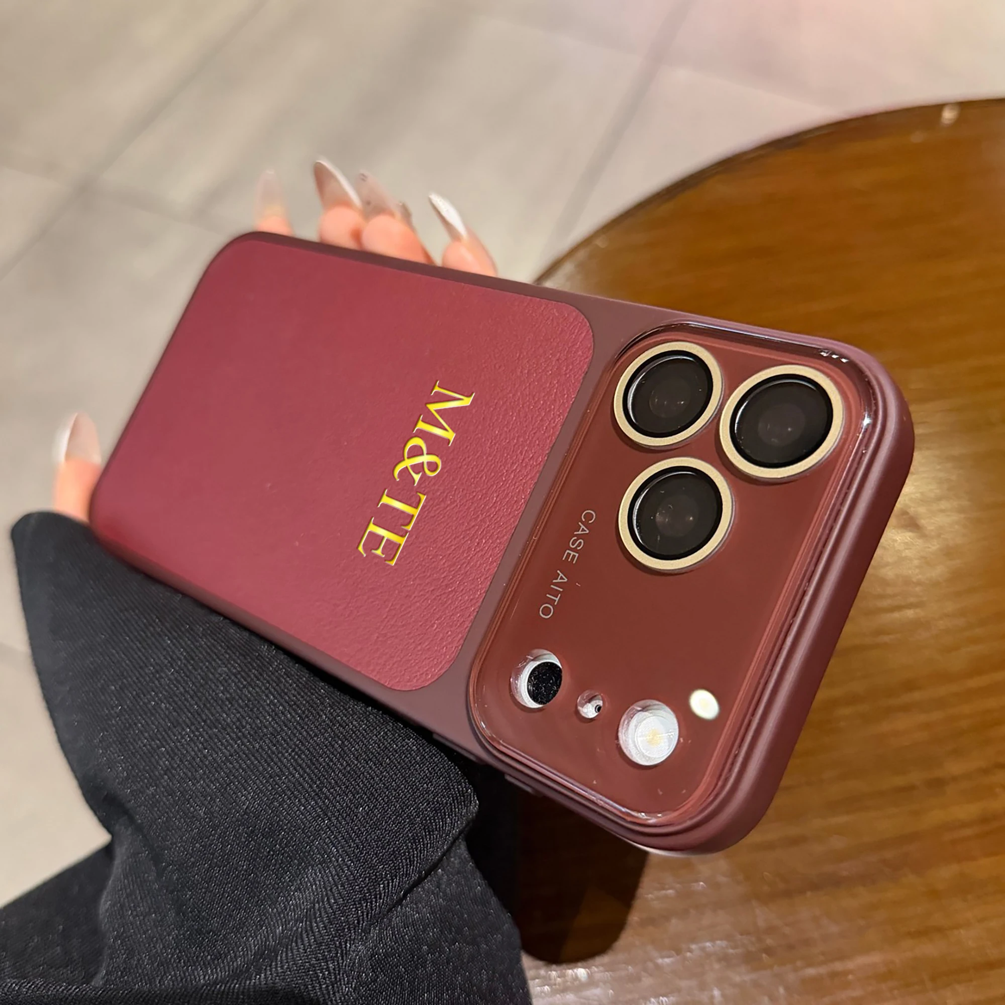 Personalized Luxury Faux Leather Case For iPhone 17 Pro Max thumbnail 5