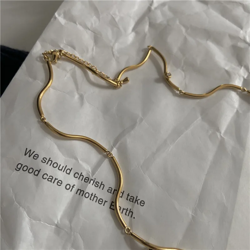 Necklace for Women's High End Design Niche Ripple European and American Style Neck Chain Collarbone Stainless Steel Chain
