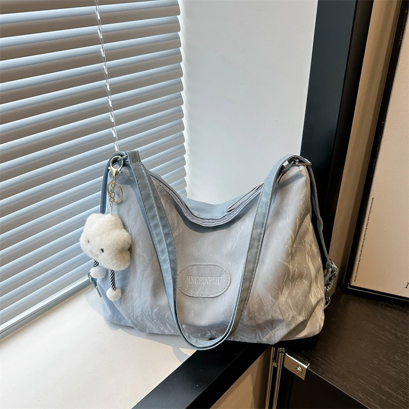 Blue colorful rope cloud ornament