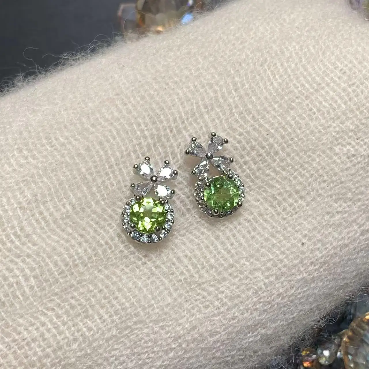 Authentic Natural Peridot 925 Sterling Silver Stud Earrings For Women Jewelry Gift Simple stone Jewelry Green