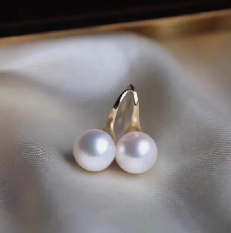 

AAAA+9-10mm Round Natural South Sea Golden Pearl Earring 18K Yellow Gold AU750