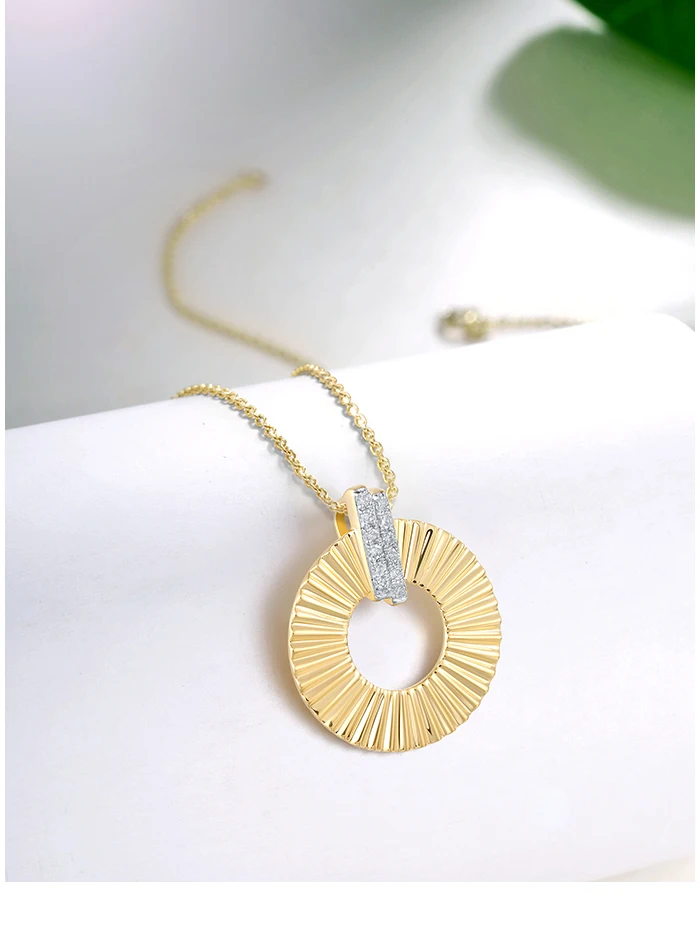 Eleganter 14 Karat Gelbgold-Diamant-Kreisanhänger für Damen