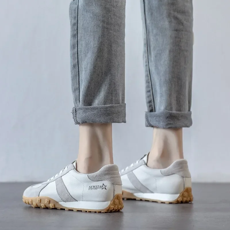 Women Soft Leather Shoes Comfortable Breathable Casual Sneaker 2023 Korean New Lace Up Non-slip Flat Sports Shoes Running Shoes 5