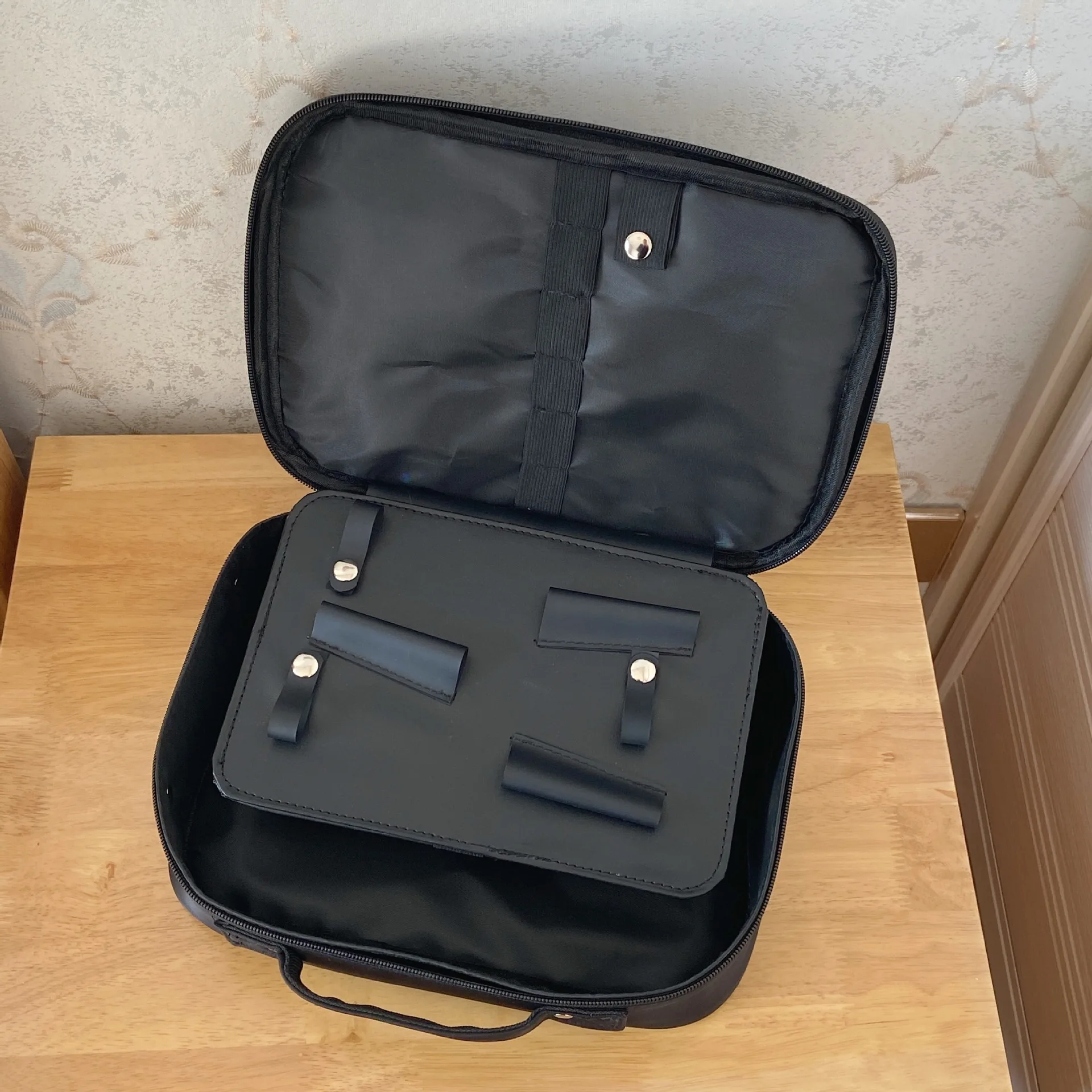 Barber Hair Scissor Bag Professional Hairdressing Comb Tools Storage Bags Makeup Travel Case storage bag