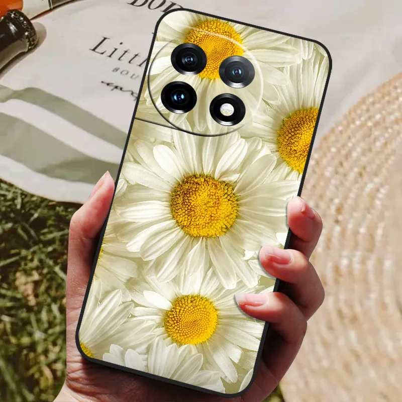 Cat Rose Flower Design Black Soft Frame Protective Phone Case Cover