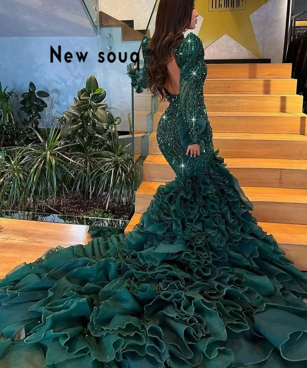 Green Long Prom Dress Mermaid Open Back Sexy Celebrity Dresses 2025 Customized High Neck Full Beaded Crystals Arabic Party Gowns 2