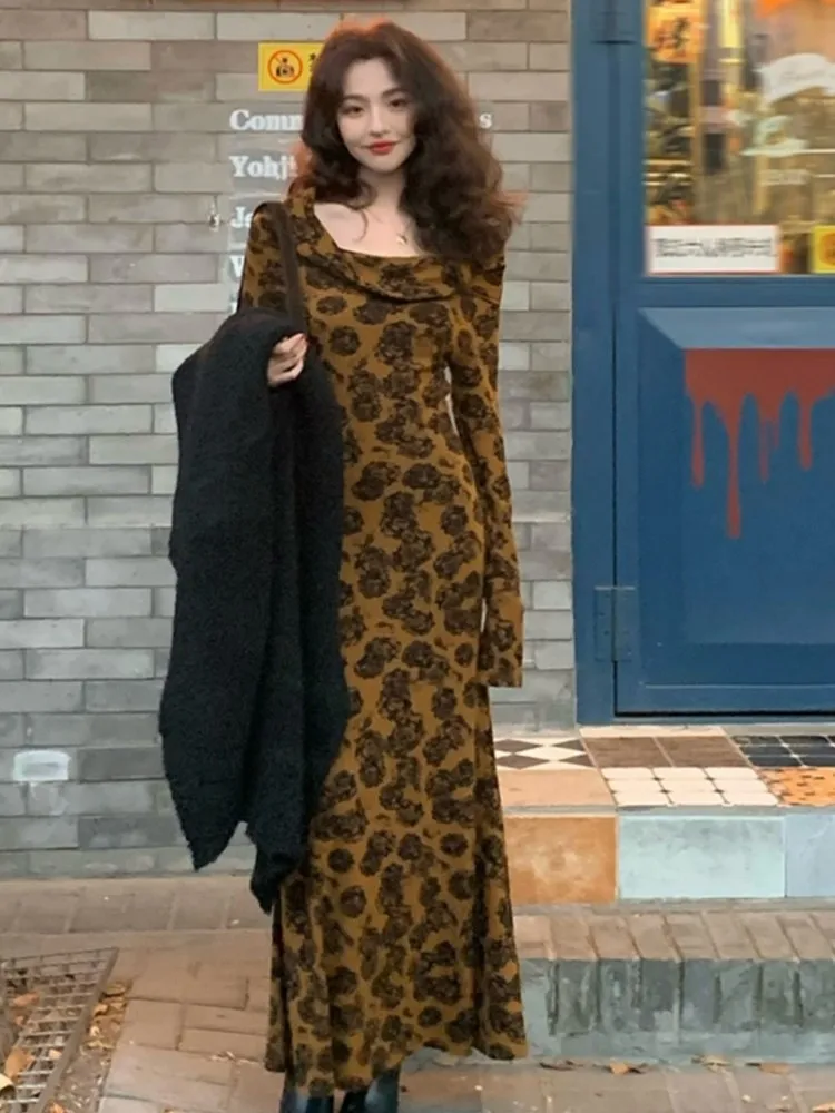 

Vintage Knitted Dress Rose Print Long Sleeve Slash Neck Slim Midi Dresses Elegant Fashion Female Clothing Spring Autumn New