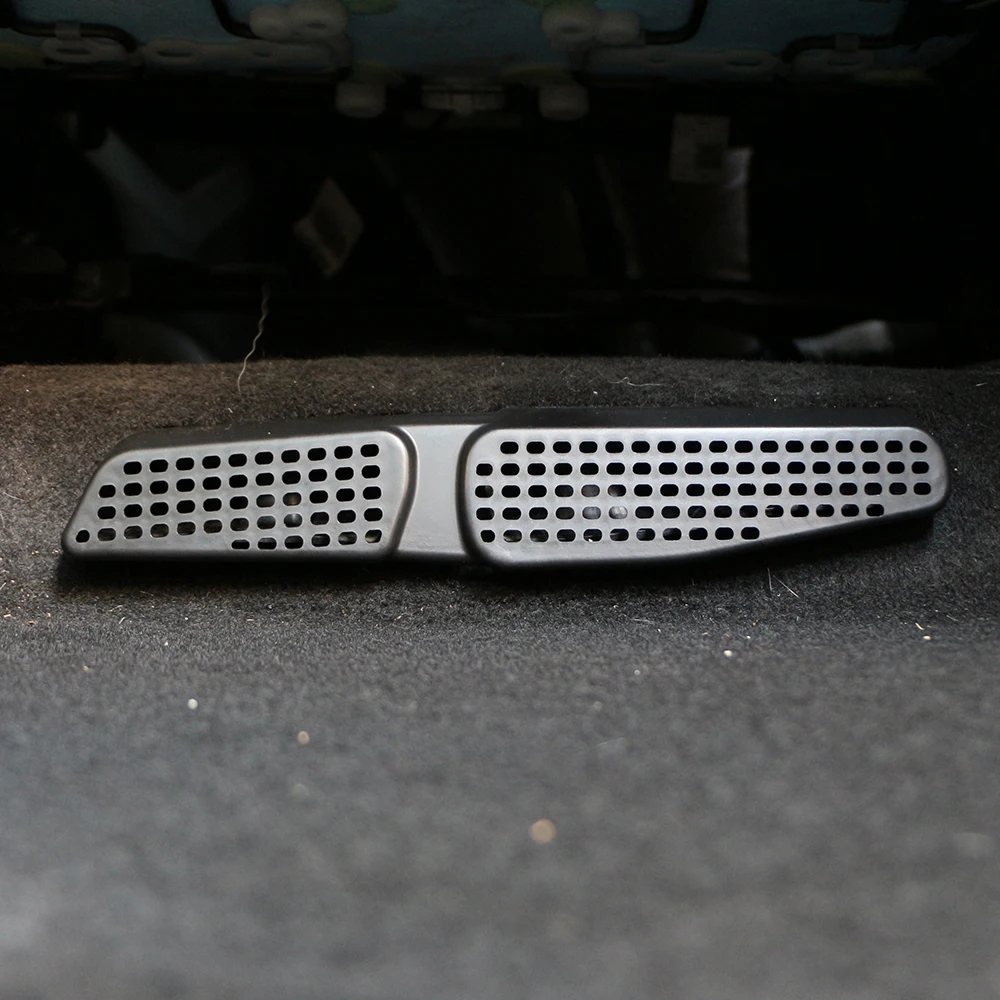 For Volkswagen Vw T-Roc Troc 2017-2022 Under Seat Floor Air Heater Air Duct Vent Outlet Cover Sticker Grille Mat Frame Grill