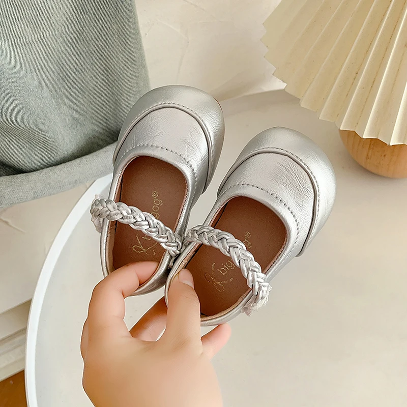 Spring Autumn Baby Girls Leather Shoes Party Children Princess Shoes Non-slip Soft Sole Toddler Kids Lightweight Casual