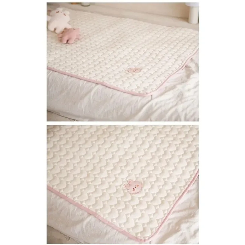 Mat Baby Waterproof Washable Cotton Bed Sheet Multi Functional Children's Mattress Little Bear Baby Urinary