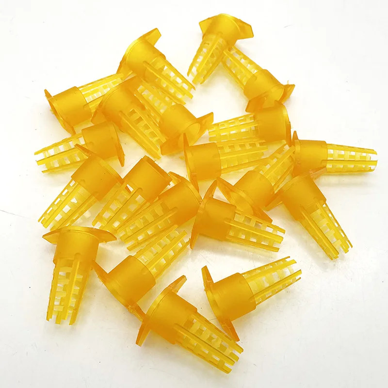 Beekeeping Tools Beekeeping Accessories 30 Pcs Plastic Beekeeper Queen Cage Protective Cover Beekeeping Equipment Bee Queen Rearing System Device Farm Beekeeper Tools
