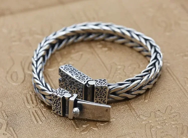 New Silver Color Chinese Trendy Men's Personalized Hand-woven Twist Buckle Bracelet Retro Ethnic Style Chain Jewelry Accessories