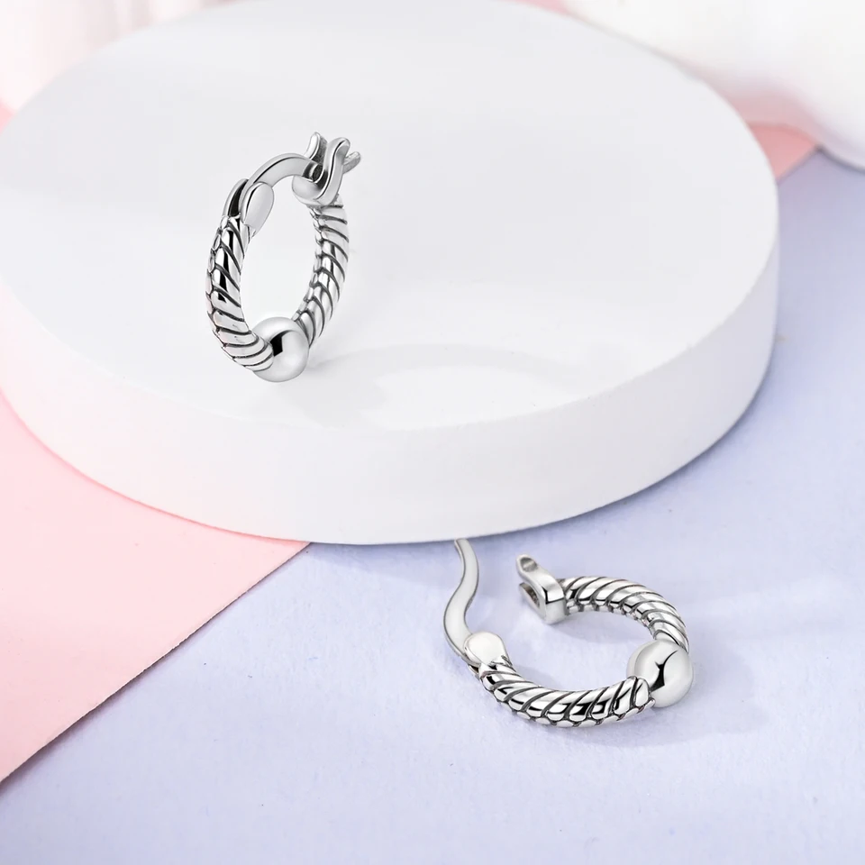 ANENJERY Orecchini a Cerchio con Cuore Smaltato Colorato per Donne e Ragazze, Semplici, Dolci e Delicati, Colore Argento, Piccoli Huggies  36