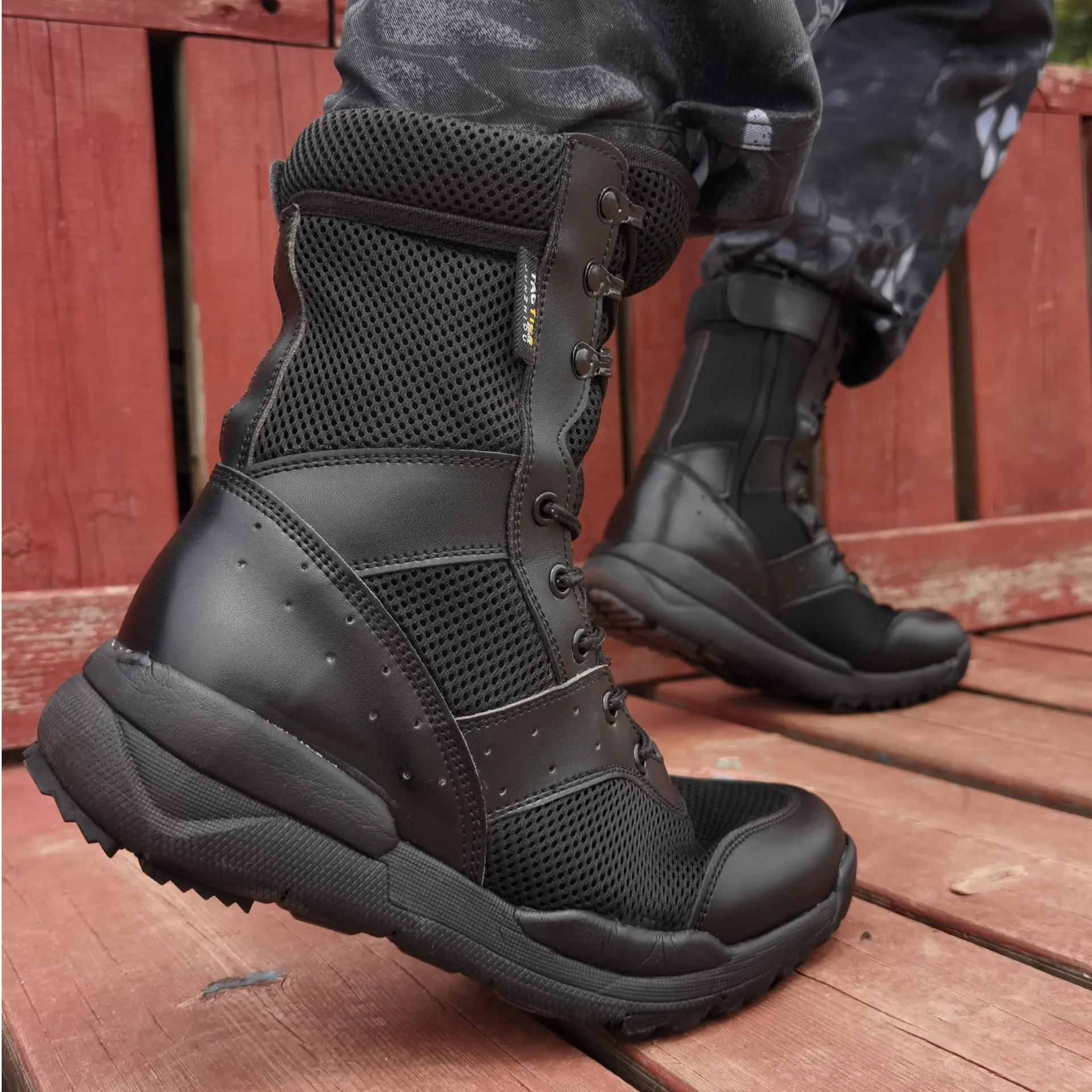 

Upgrade Zipper Ultrallight Combat Boots Men Women Summer Breathable Outdoor Climbing Shoes Military Desert Hiking Tactical Boots