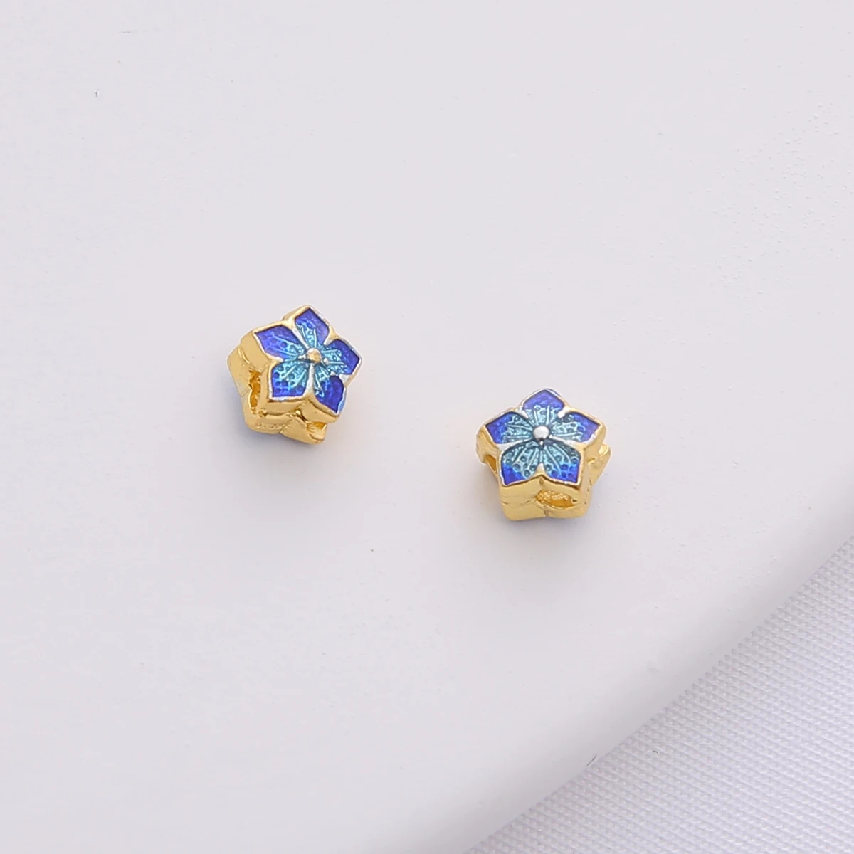 1 Stück Kupfer 18K Gold Blau Lose Spacer Perlen Runde Blumenperlen Charms für Armband Halskette Ohrring DIY Schmuckherstellung Handwerk – Detail 9