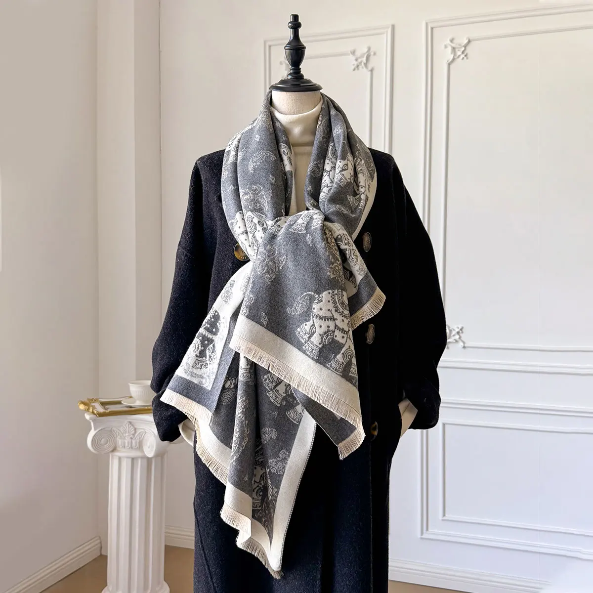 New Animal Design Winter elephant Cashmere Jacquard Scarves High Quality Women Thicken Wrap Shawl Ladies Wool Pashmina Scarf