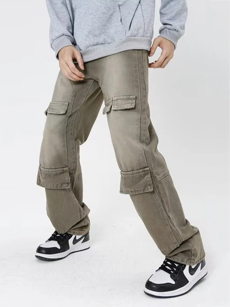 Рисунок 5 - Джинсовые брюки мужские с несколькими карманами