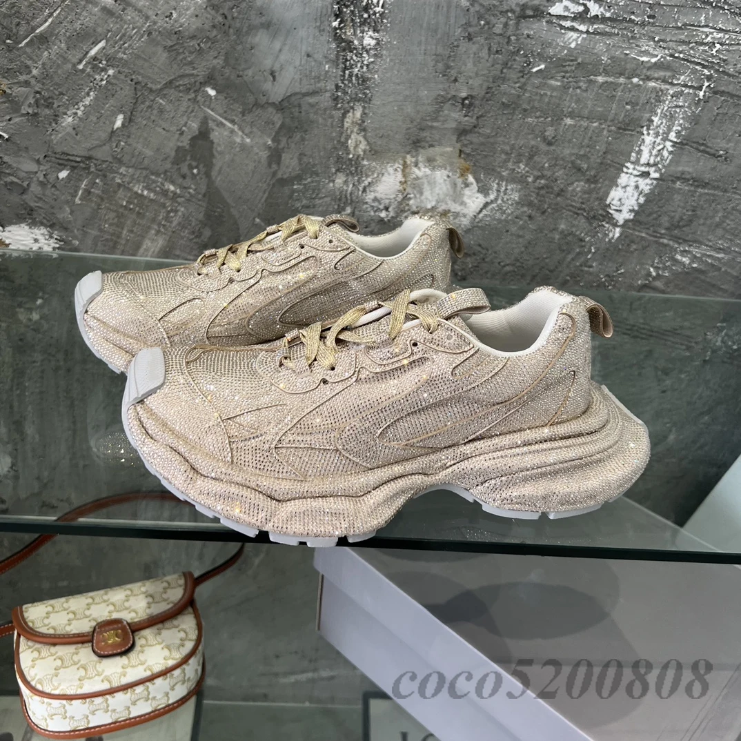 Рисунок 5 - Кроссовки женские из натуральной кожи