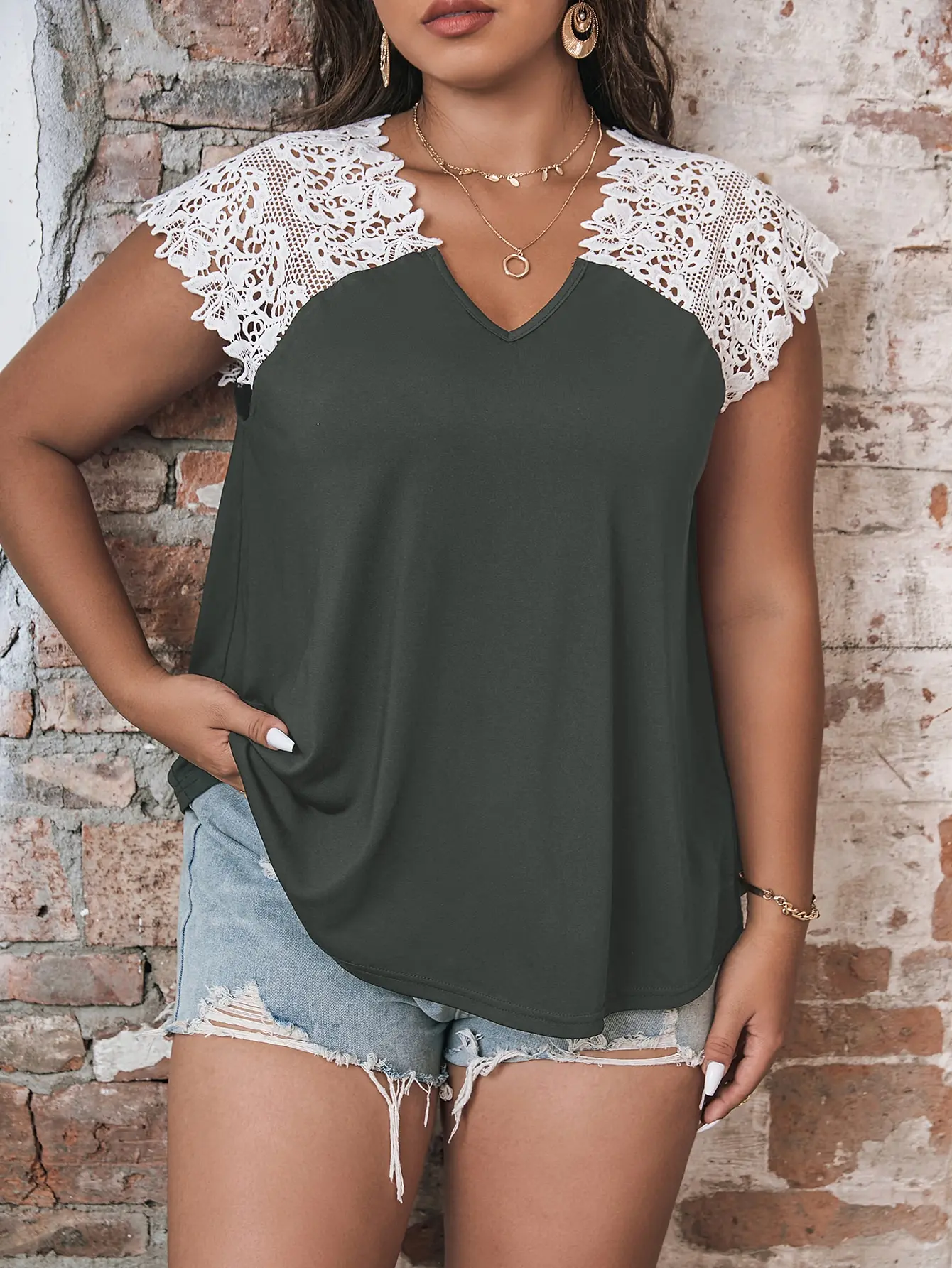 Finjani Women's T-shirts Plus Size Grey Loose Tee 2022 Breathable Lace Sleeve Top Blouses