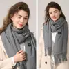 New USB Charging Electric Heated Scarf Rechargeable Adjustable Temperature Electric Winter Warmer Unisex Creative Neck Warmer 2