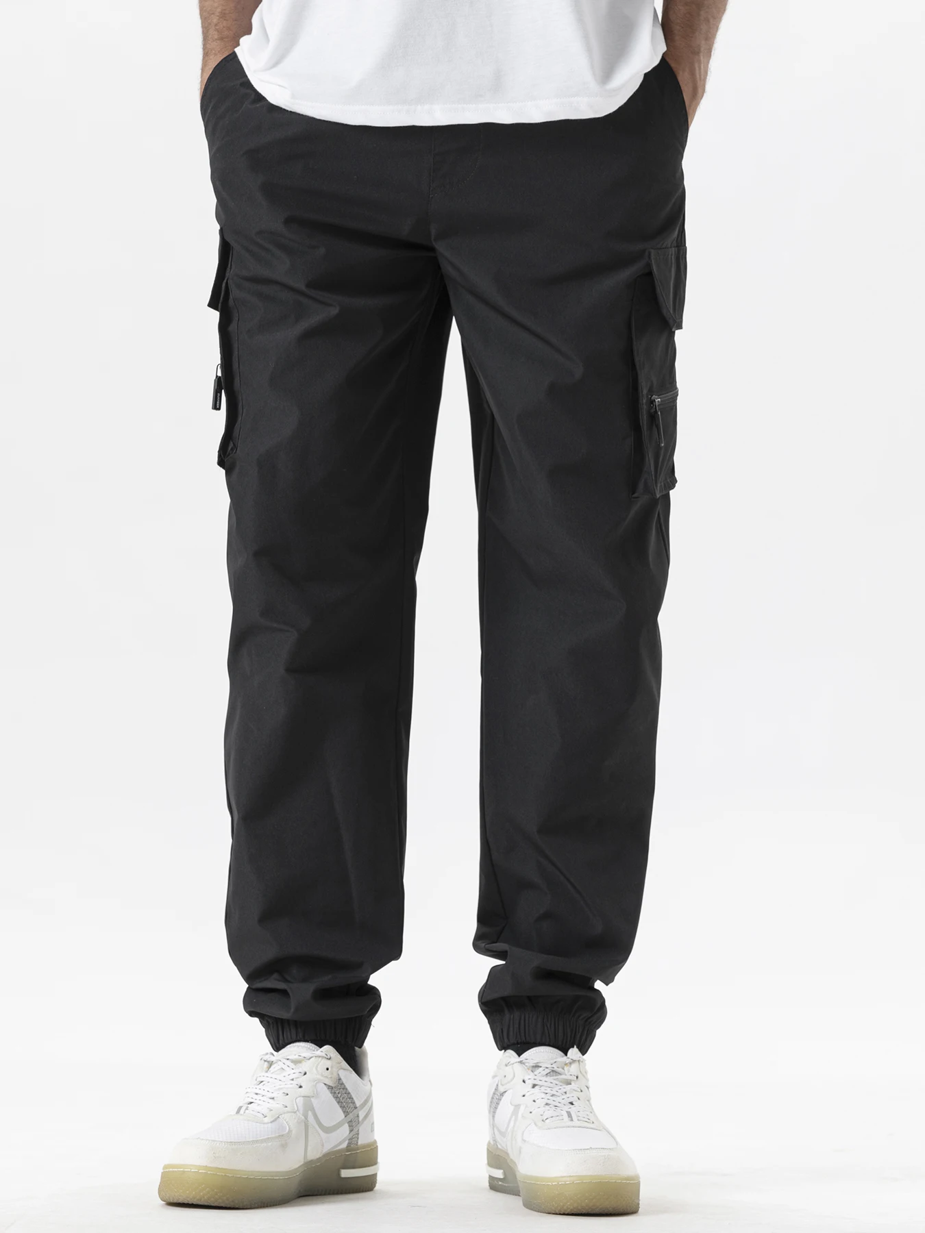 Multi Pockets Solid Color Casual Cargo Pants Mid-Rise Elastic Waistband Drawstring Shrinkable Cuffs Men Sweatpants 3