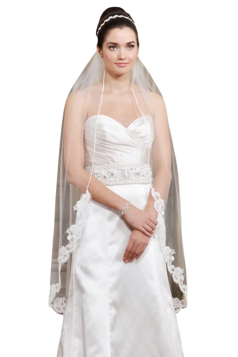 BABYONLINE Brautschleier mit Spitzenkante, weiß/elfenbeinfarbener Kathedralen-Hochzeitsschleier mit Kamm, einlagiger Tüll, 3 Meter, Brautaccessoire – Detail 12