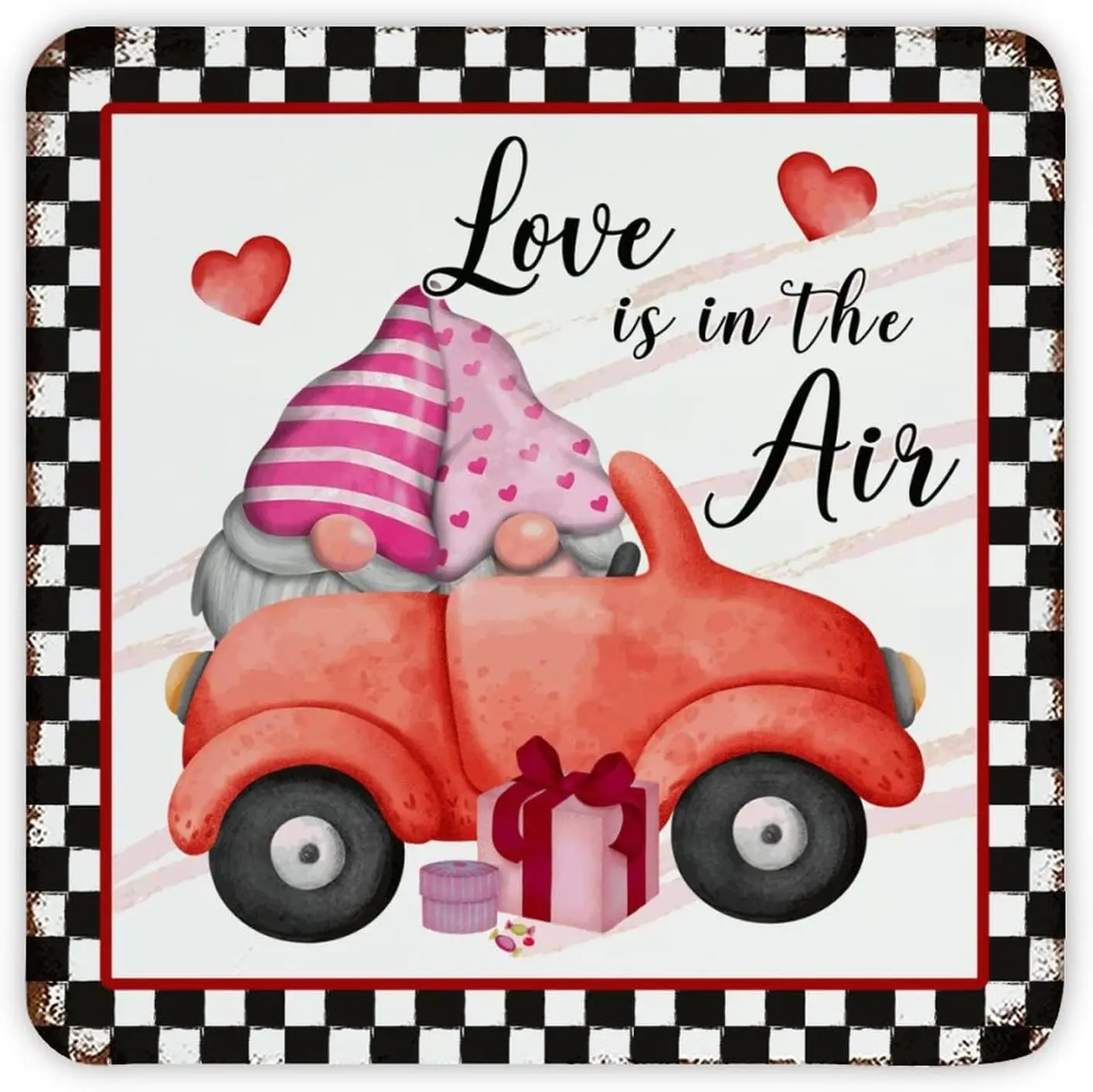 

Надпись «Love Is in The Air» на День Св. Валентина
