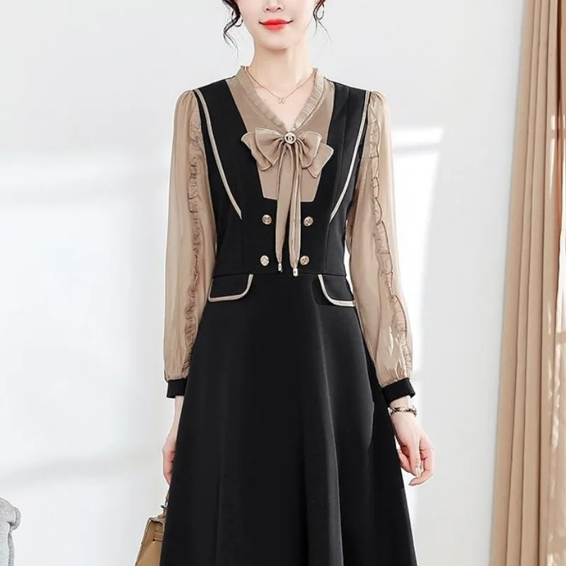 

Women's Spring Autumn Fashionable Elegant V-neck Long Sleeved Pullover Print Leisure and Western Style Versatile Commuter Dress