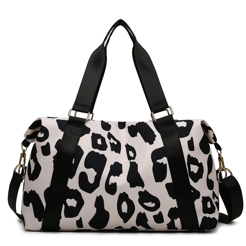 

Fashionable 2022 New Travel Bag Duffle Bag Women Leopard Big Nylon Bag Tote Handbags Fitness Gym Bag Ladies Weekend Pink Bag