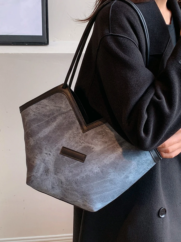Autumn Winter Large Capacity Tote Bag Fashionable Versatile Pu Leather Shoulder Underarm Commuter Pack Casual Women Handbag
