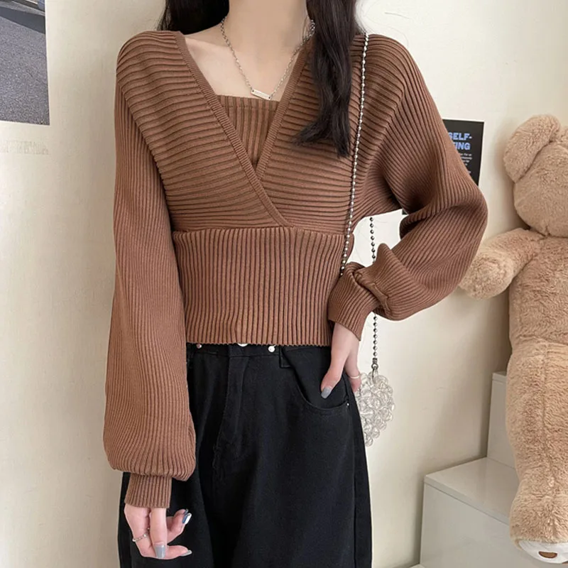 

Gentle Solid Color White Pullover Autumn and Winter V-Neck Sweater Long Sleeve Loose Tops Casual Soft Short Women Clothing 22999