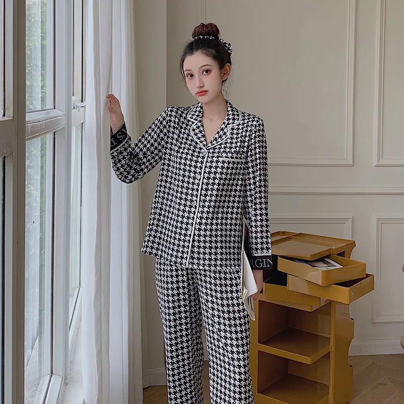 Hot Sale Women's Pajamas Set Design Luxury Cross Letter Print Sleepwear Silk Like Home Clothes XXL Large Size Nightwear silk pajamas