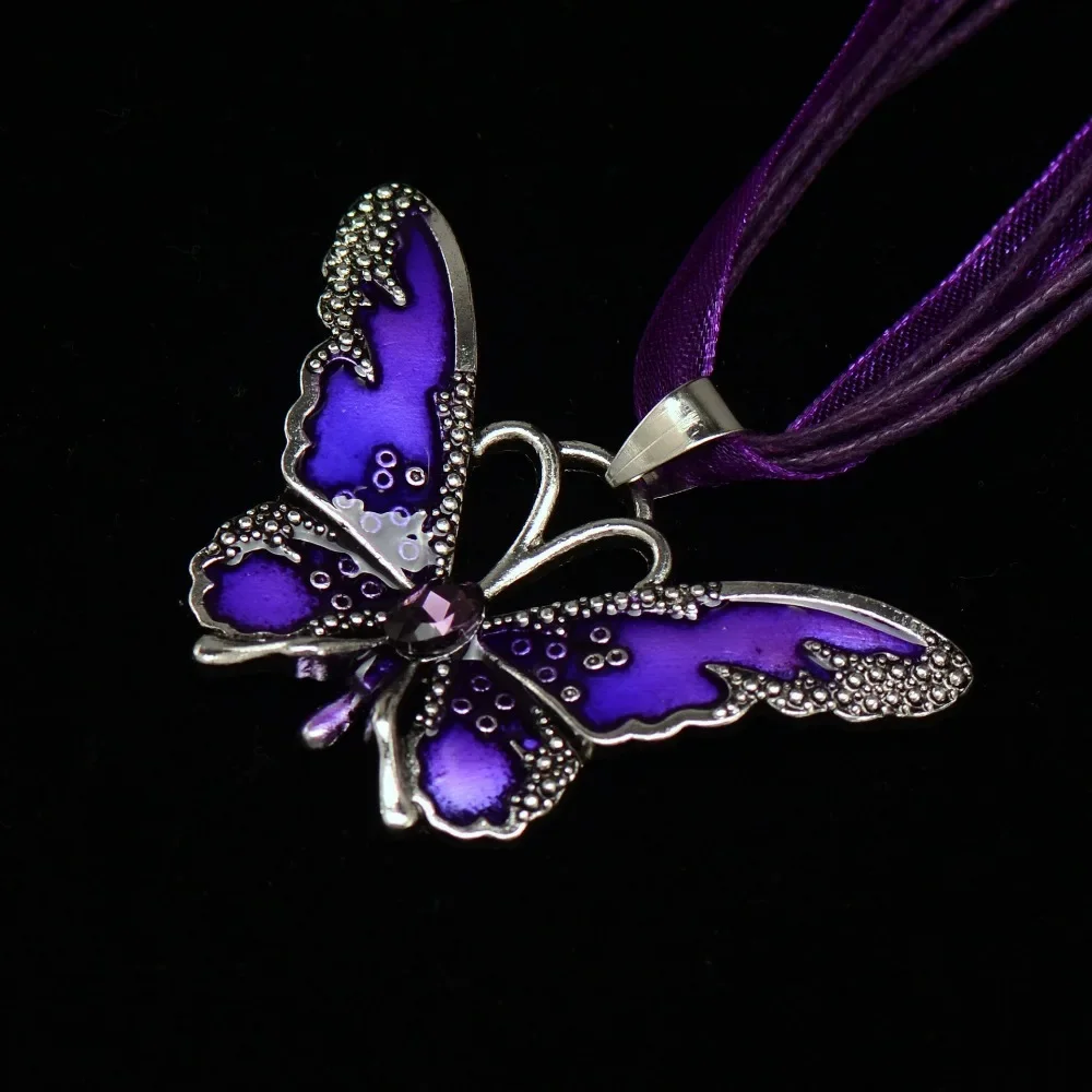 FSUNION 2025 Neue Absatz Kristall Schmetterling Band Mode Anhänger Halskette Geschenke für Frauen Schmuck
