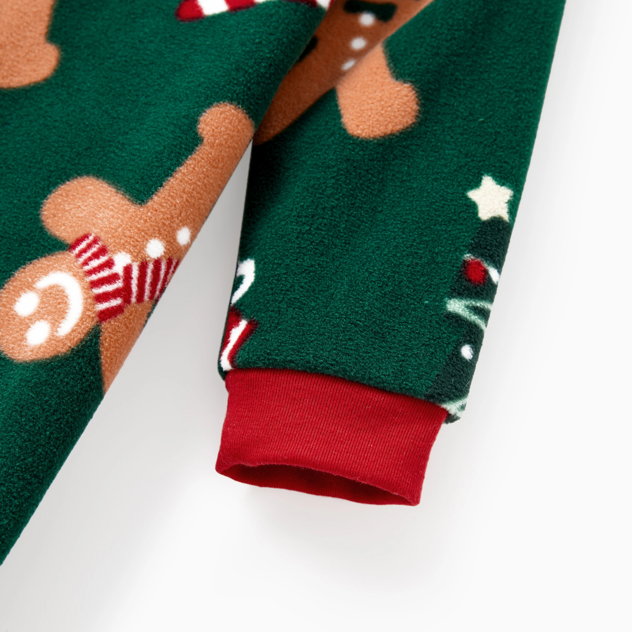 thumbnail image 5 of Conjunto de pijamas navideños de manga larga con bolsillos y diseño de hombre de jengibre a juego para toda la familia, 5 of 5