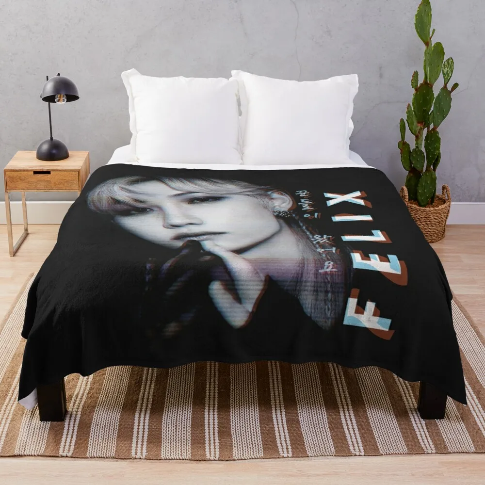 

SK Felix Dark Glitch Effect Throw Blanket Quilt Blanket